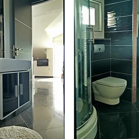 Seaside Family Friendly House With A Swimming Pool Cove Ljubljeva, Trogir - 20531 * Vinišće